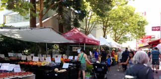 Lonsdale Quay Farmers Market, North Vancouver, BC; Photo by ©Pacific Walkers